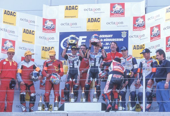 6_H_Nurburgring_2001