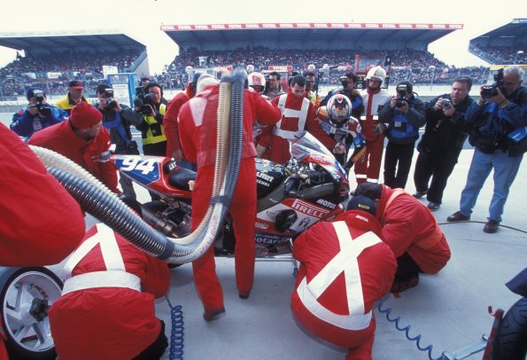 24_H_Mans_Motos_2001