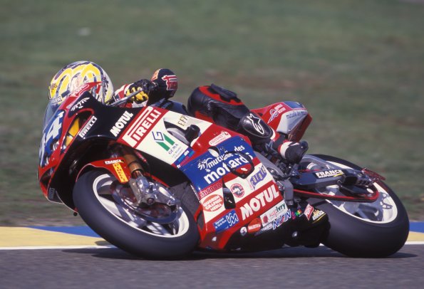 24_H_Mans_Motos_2001