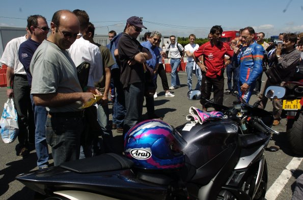 GMT   17-06-2004 (Circuit Carole)