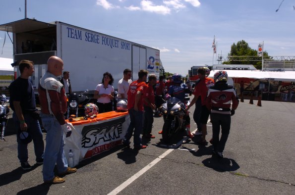 GMT   17-06-2004 (Circuit Carole)