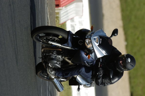 GMT   17-06-2004 (Circuit Carole)