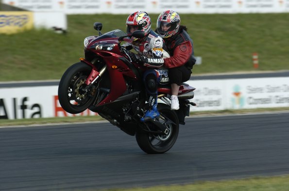 GMT   17-06-2004 (Circuit Carole)