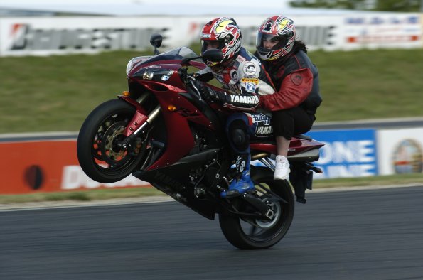 GMT   17-06-2004 (Circuit Carole)