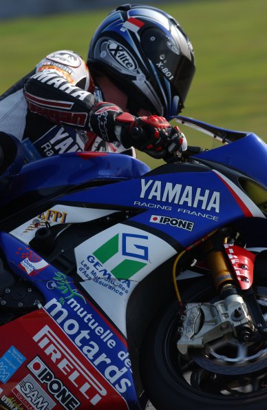 YAMAHA GMT 94
YAMAHA YZF R1
WILIAM COSTES, DAVID CHECA, CH. GUYOT
ENDURANCE

fot: LUKASZ SWIDEREK
www.fotoswiderek.prv.pl
fotoswiderek@wp.pl
tel: +48 601 26 18 13

6h ZHUHAI 2004
ENDURANCE WORL CHAMPIONSHIP