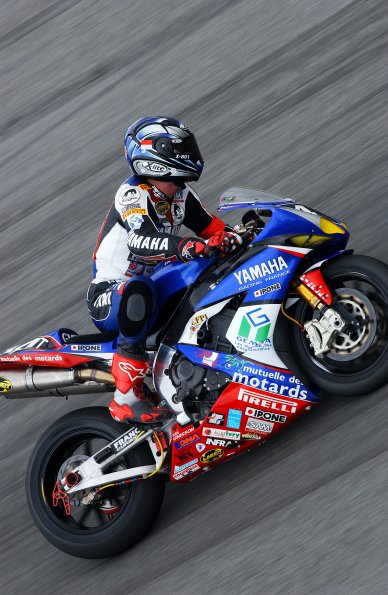 YAMAHA GMT 94
YAMAHA YZF R1
WILIAM COSTES, DAVID CHECA, CH. GUYOT
ENDURANCE

fot: LUKASZ SWIDEREK
www.fotoswiderek.prv.pl
fotoswiderek@wp.pl
tel: +48 601 26 18 13

6h ZHUHAI 2004
ENDURANCE WORL CHAMPIONSHIP