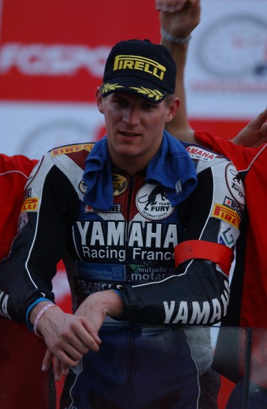 YAMAHA GMT 94
YAMAHA YZF R1
WILIAM COSTES, DAVID CHECA
ENDURANCE

fot: LUKASZ SWIDEREK
www.fotoswiderek.prv.pl
fotoswiderek@wp.pl
tel: +48 601 26 18 13

6h ZHUHAI 2004
ENDURANCE WORL CHAMPIONSHIP