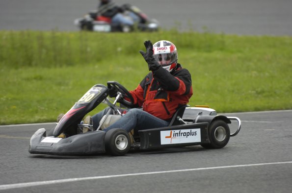 20061605GMTCAROLE0016