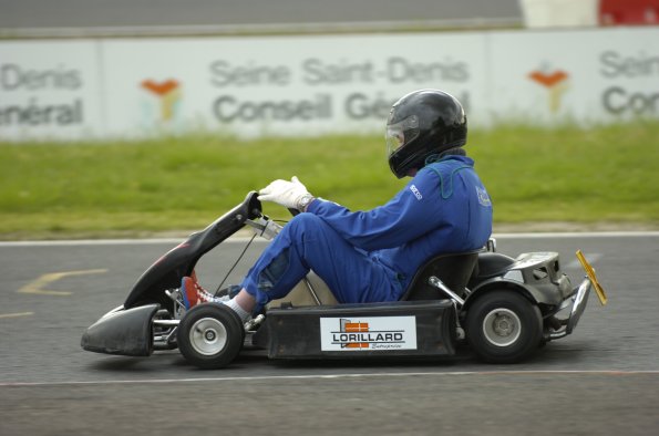 20061605GMTCAROLE0041