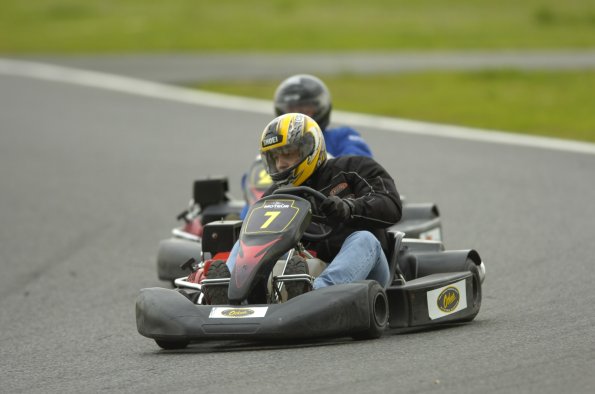 20061605GMTCAROLE0083