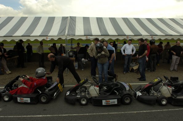 20061605GMTCAROLE0116