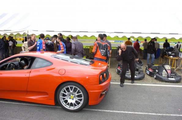 20061605GMTCAROLE0143