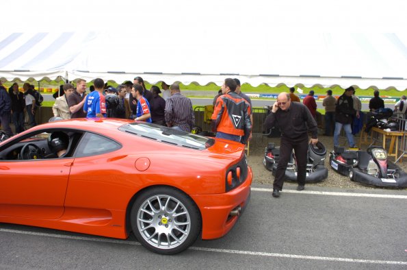 20061605GMTCAROLE0144