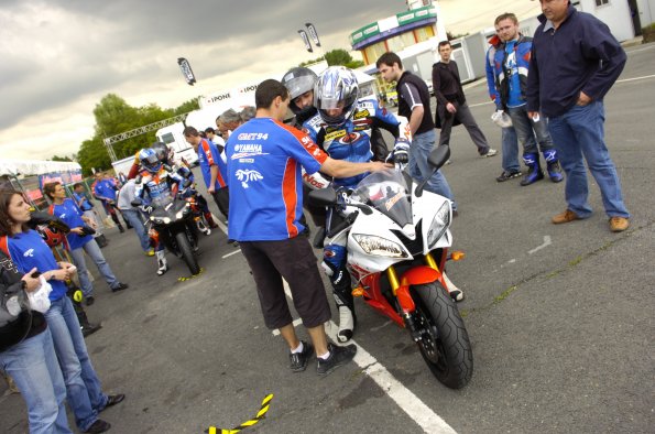 20061605GMTCAROLE0148