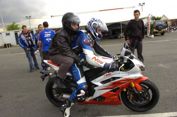 20061605GMTCAROLE0151