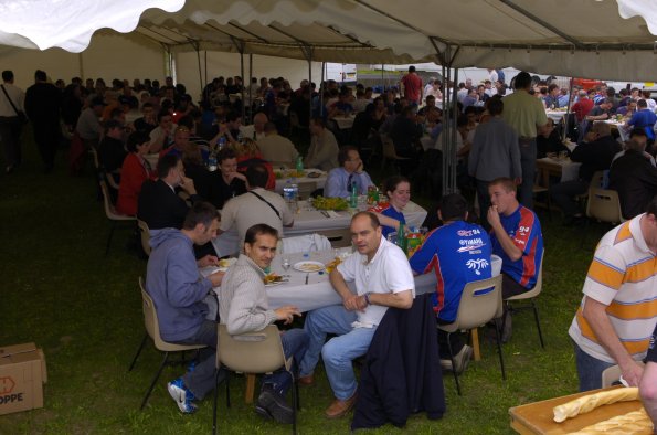 20061605GMTCAROLE0172