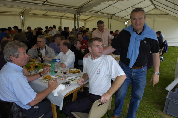 20061605GMTCAROLE0174