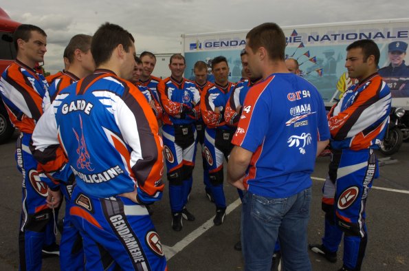 20061605GMTCAROLE0207