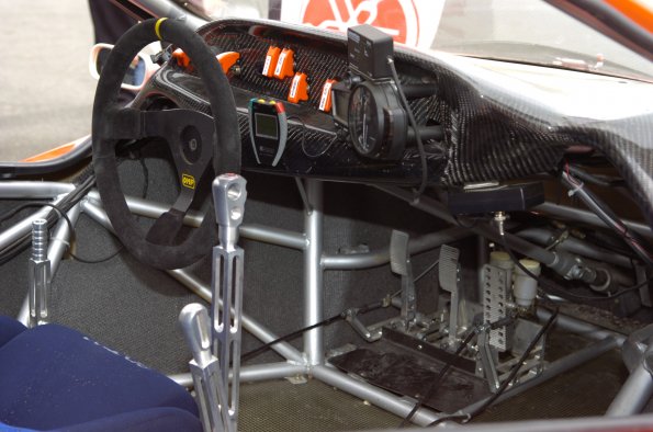 20061605GMTCAROLE0221