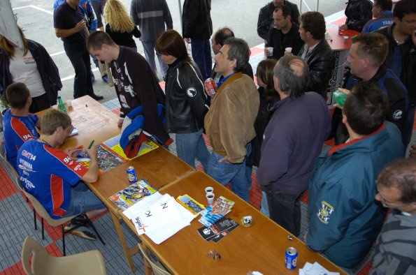 20061605GMTCAROLE0226