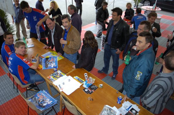 20061605GMTCAROLE0231