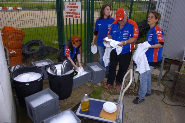 20061605GMTCAROLE0244