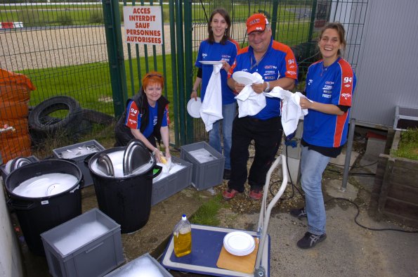 20061605GMTCAROLE0247