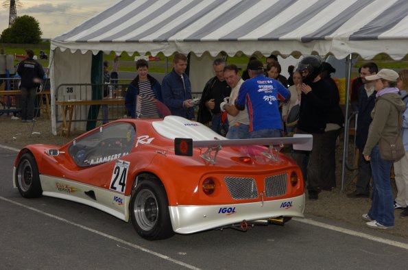 20061605GMTCAROLE0258