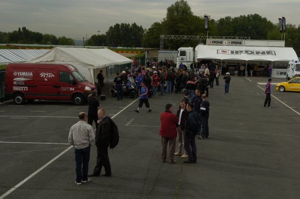 20061605GMTCAROLE0272