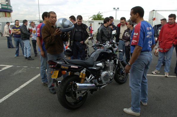 20061605GMTCAROLE0276