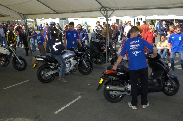 20061605GMTCAROLE0303