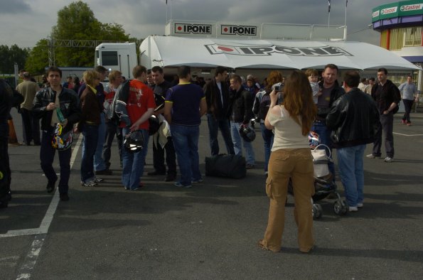 20061605GMTCAROLE0305