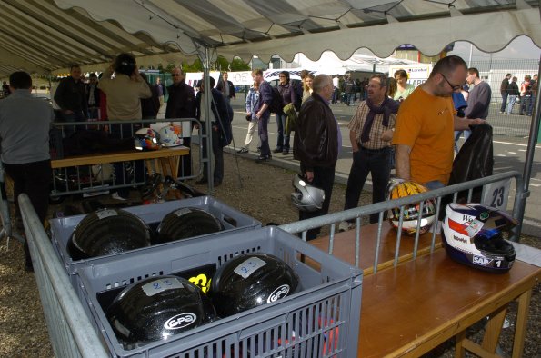 20061605GMTCAROLE0307