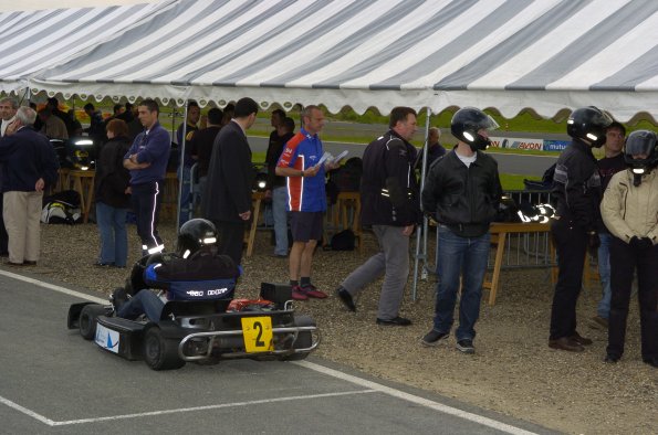 20061605GMTCAROLE0323