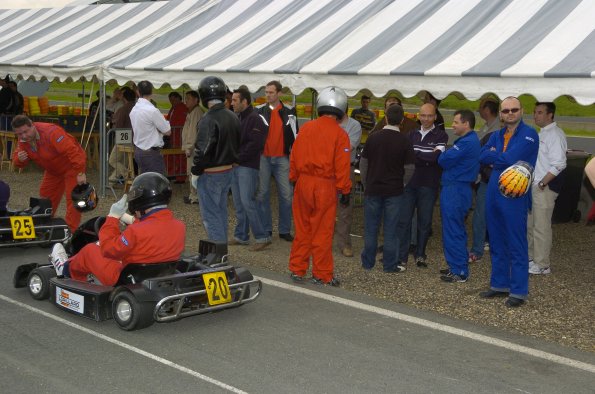 20061605GMTCAROLE0324