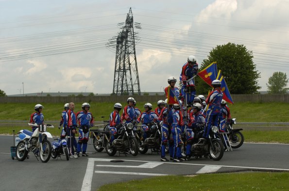 20061605GMTCAROLE0363