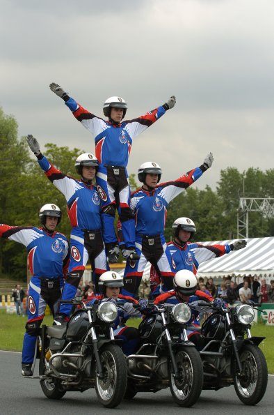 20061605GMTCAROLE0377