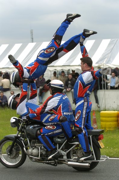 20061605GMTCAROLE0379