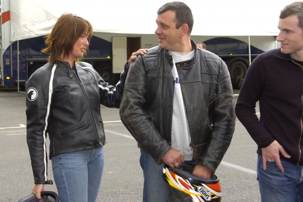 20061605GMTCAROLE0386