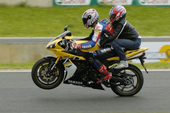 20061605GMTCAROLE0407