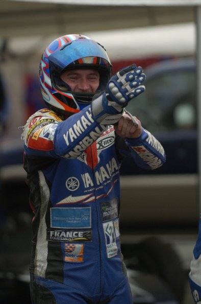 20061605GMTCAROLE0432