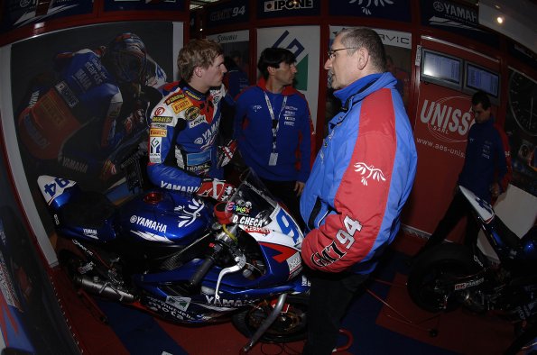 2006WSBKSILVERSTONE0239