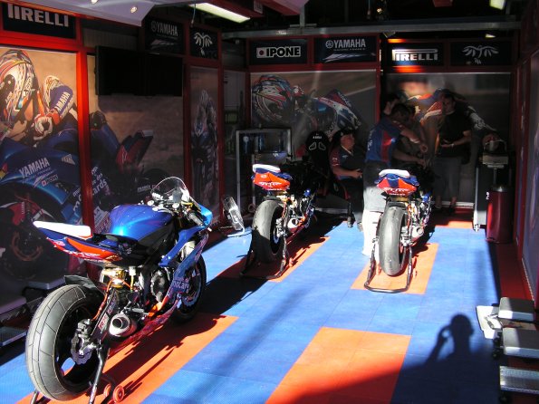 KONICA MINOLTA DIGITAL CAMERA