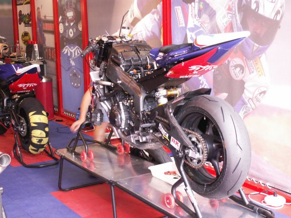 KONICA MINOLTA DIGITAL CAMERA