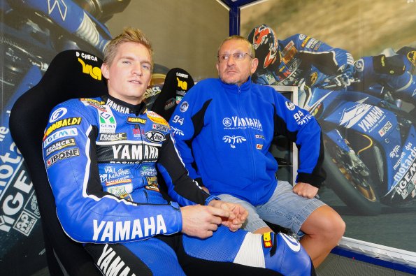 2008WSBKBRANDSHATCH0094