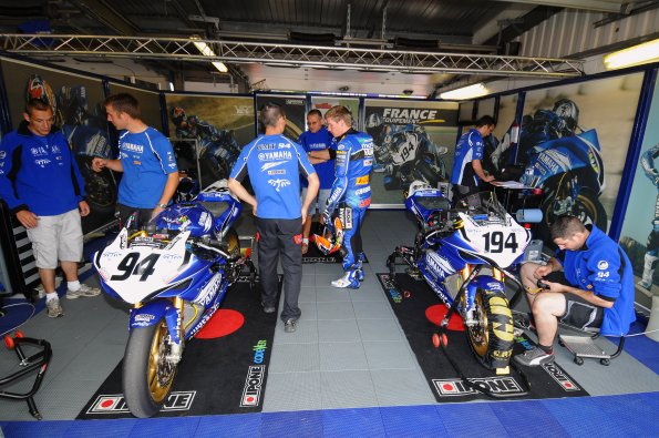 2008WSBKBRANDSHATCH0106