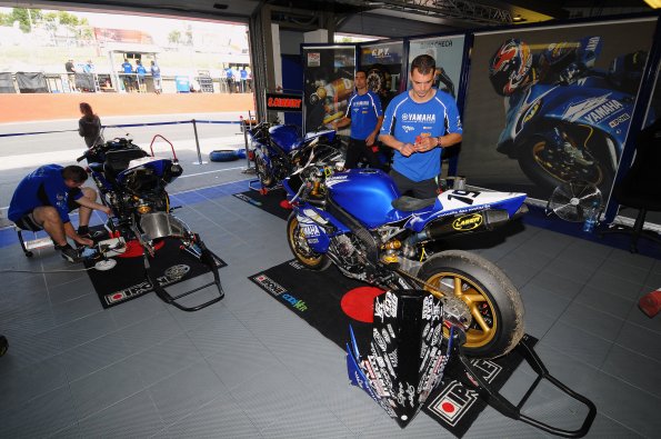 2008WSBKBRANDSHATCH0126