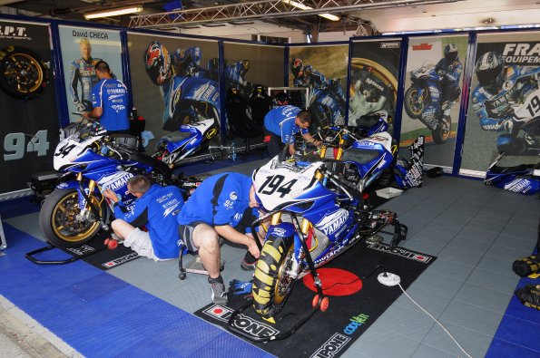 2008WSBKBRANDSHATCH0146