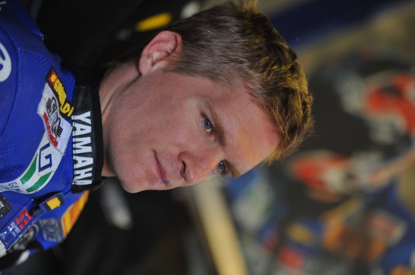 2008WSBKBRANDSHATCH0203