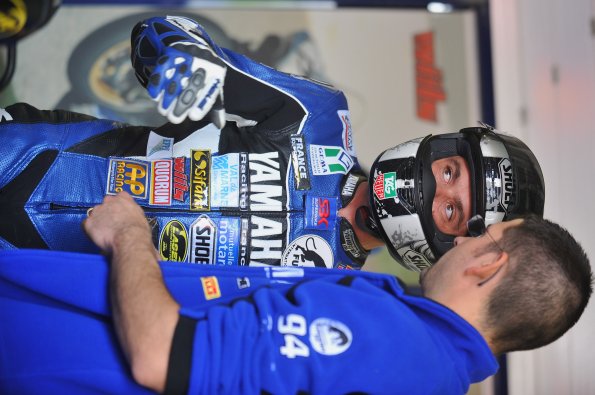 2008WSBKBRANDSHATCH0232